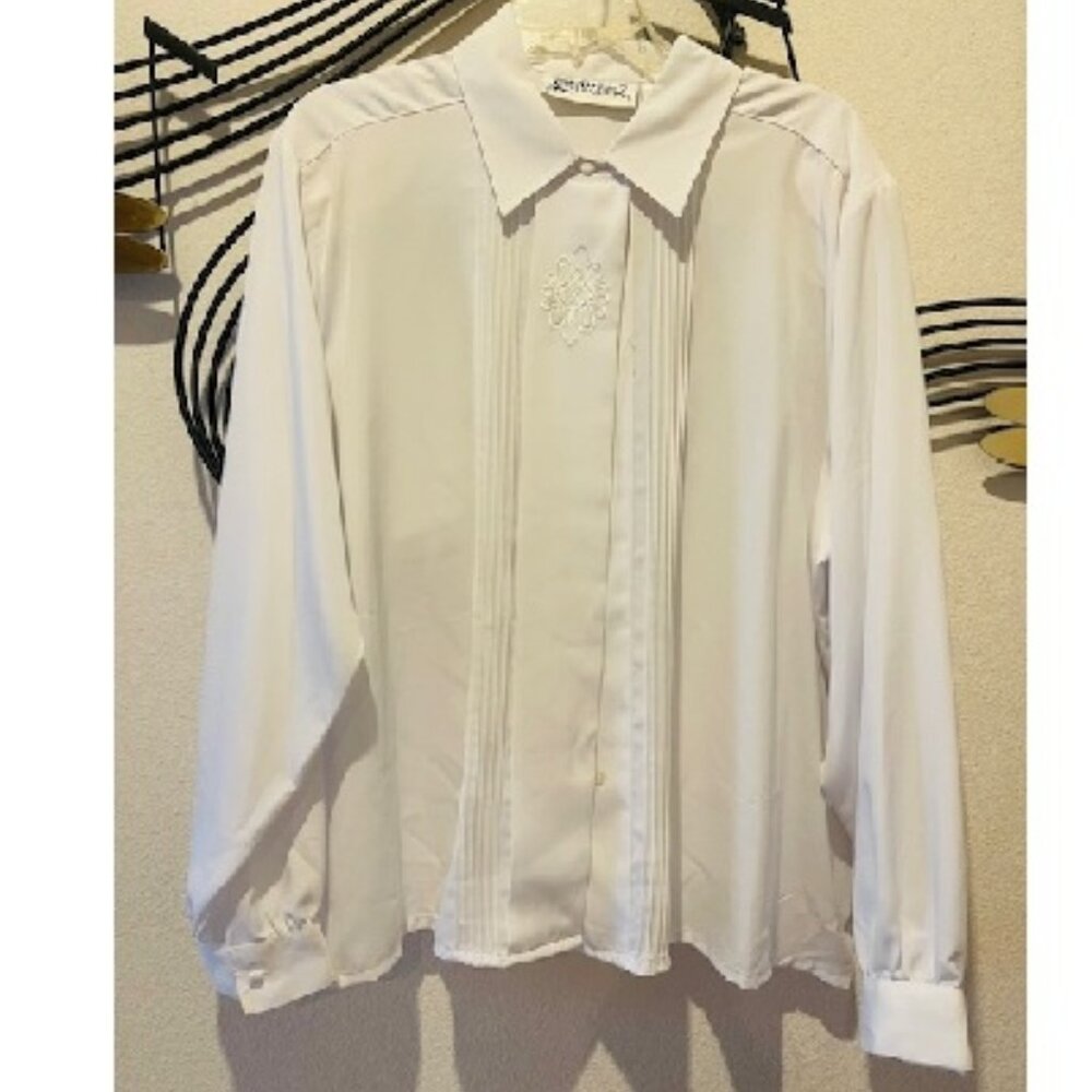 Yves St. Clair Vintage 80’s White Hidden Button-Down Blouse Size 22W